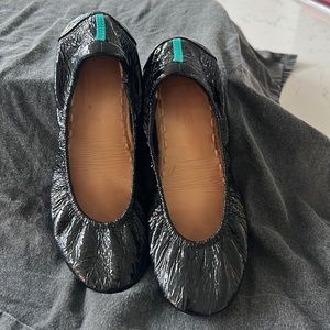 Tieks, size 7, black flats